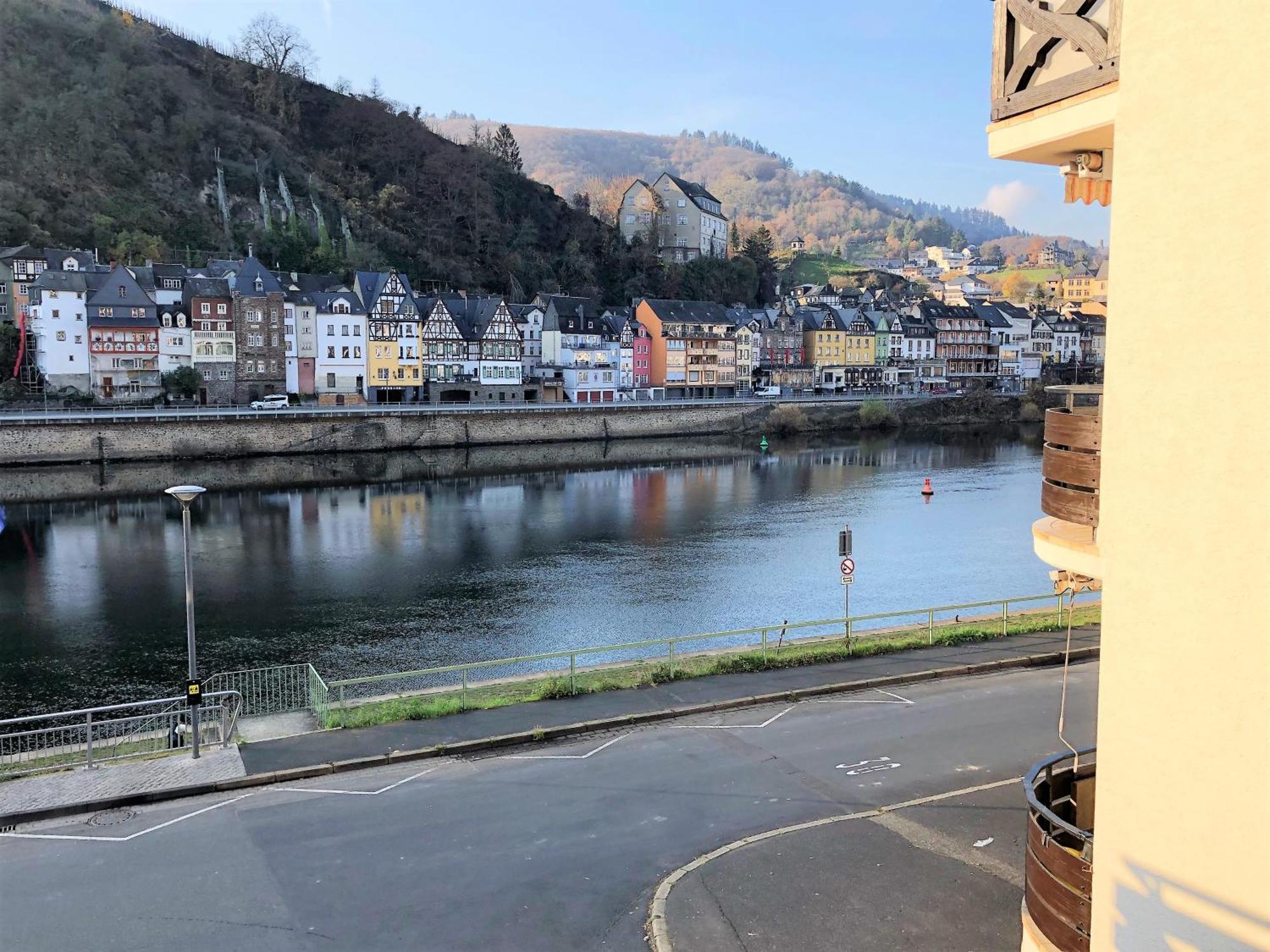 Ferienwohnungen Haus Zur Linde Cochem Quarto foto