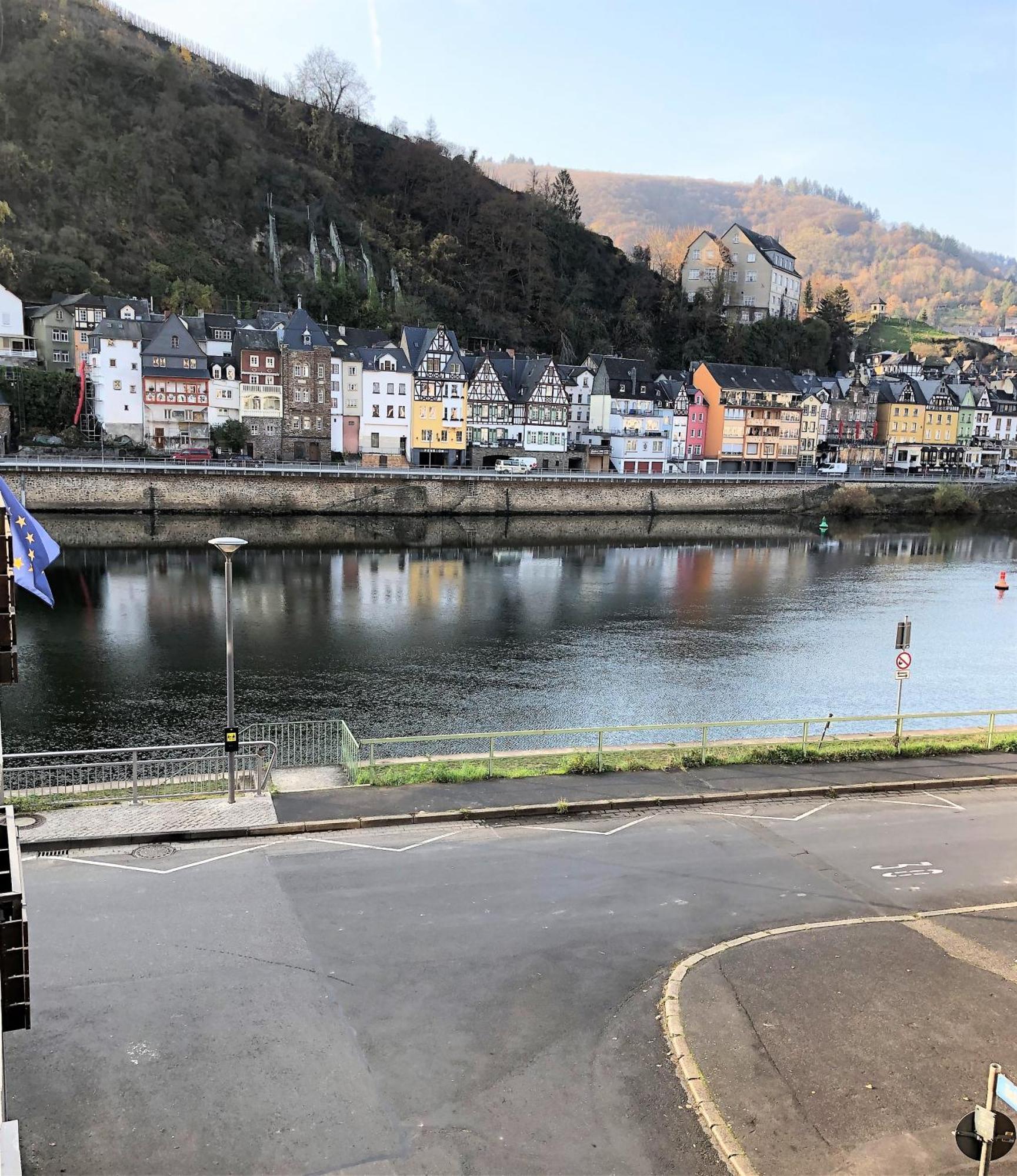Ferienwohnungen Haus Zur Linde Cochem Quarto foto
