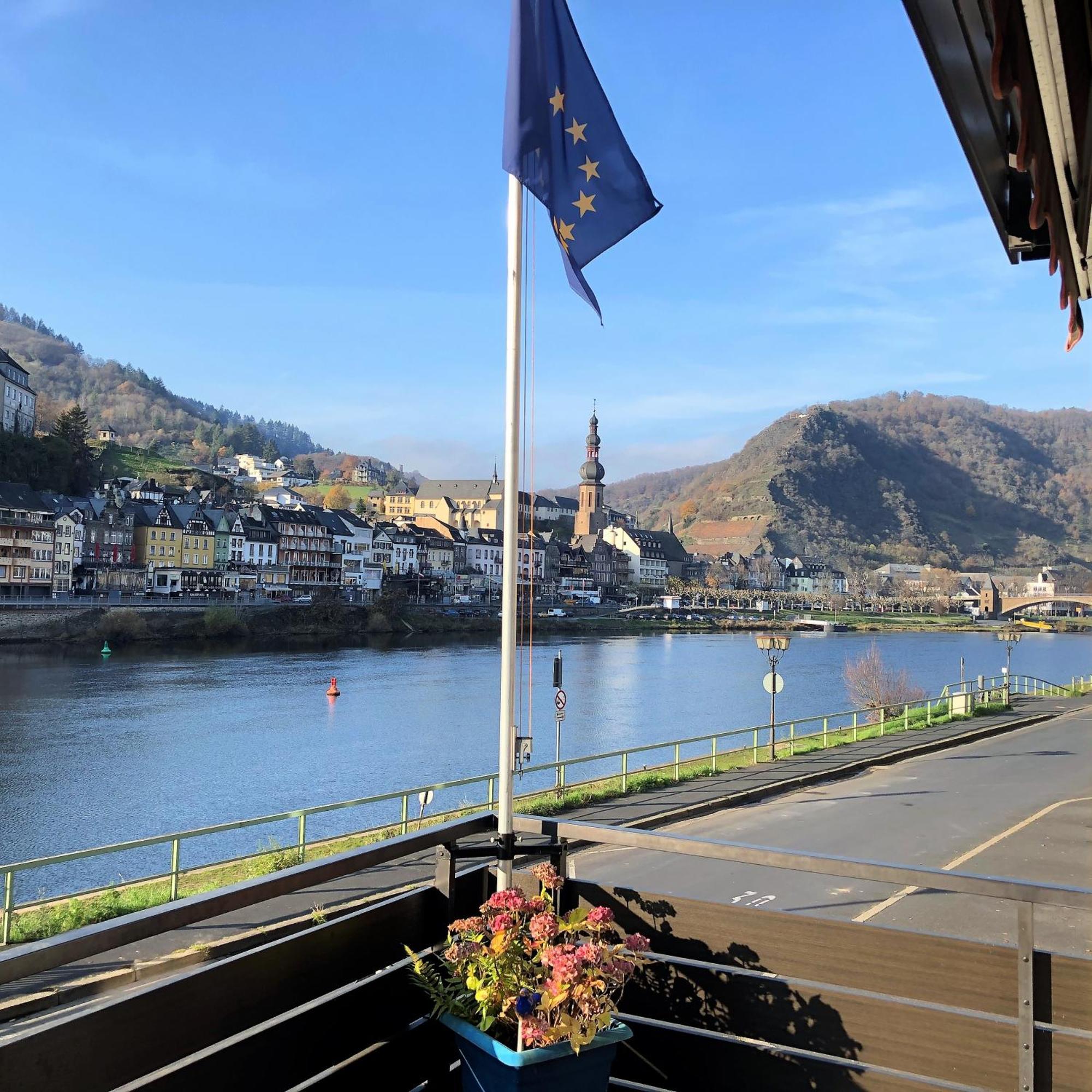 Ferienwohnungen Haus Zur Linde Cochem Quarto foto